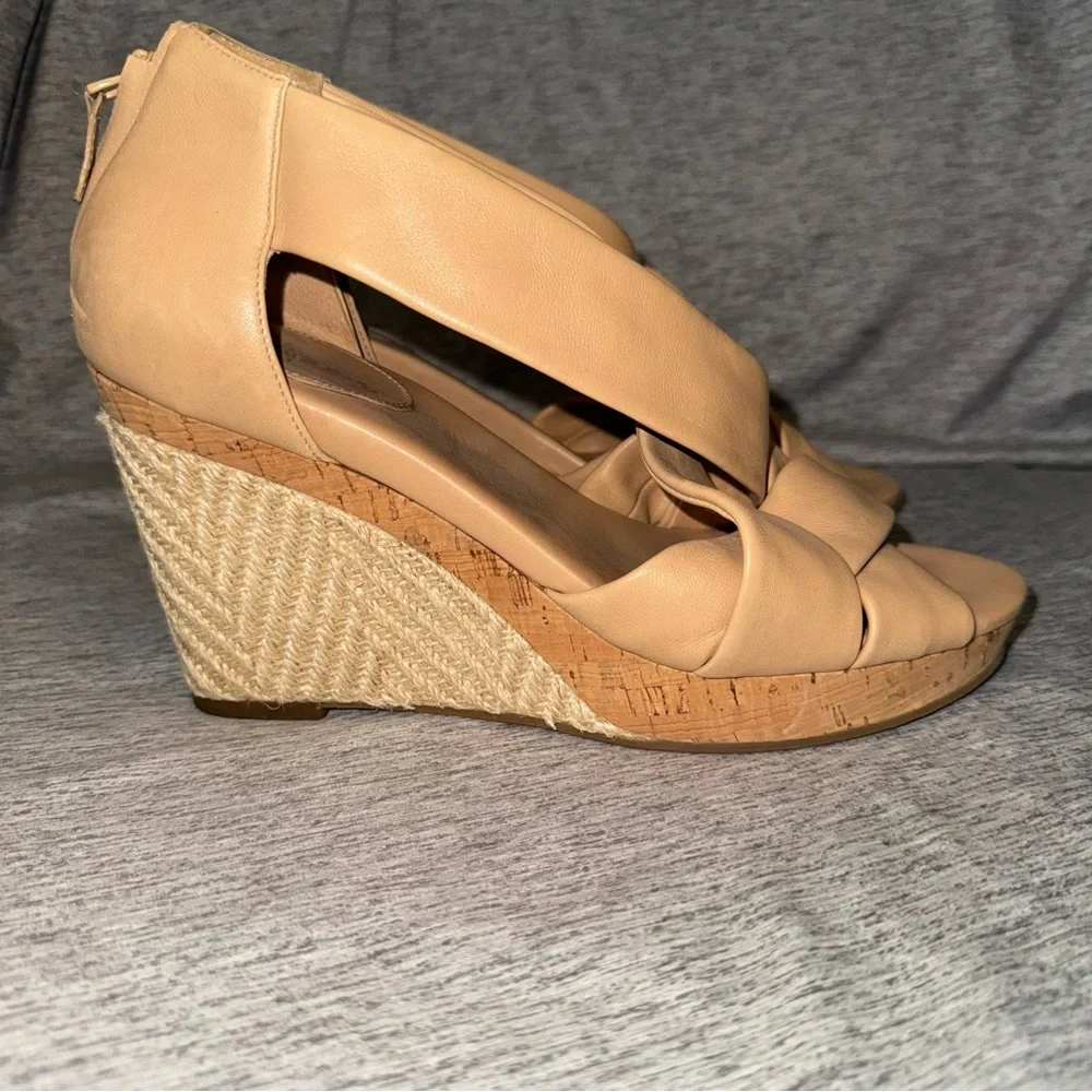COLE HAAN AND NIKE Espadrille Wedges, Tan Leather, Heel Zip, Size‎ 9.5, EUC
